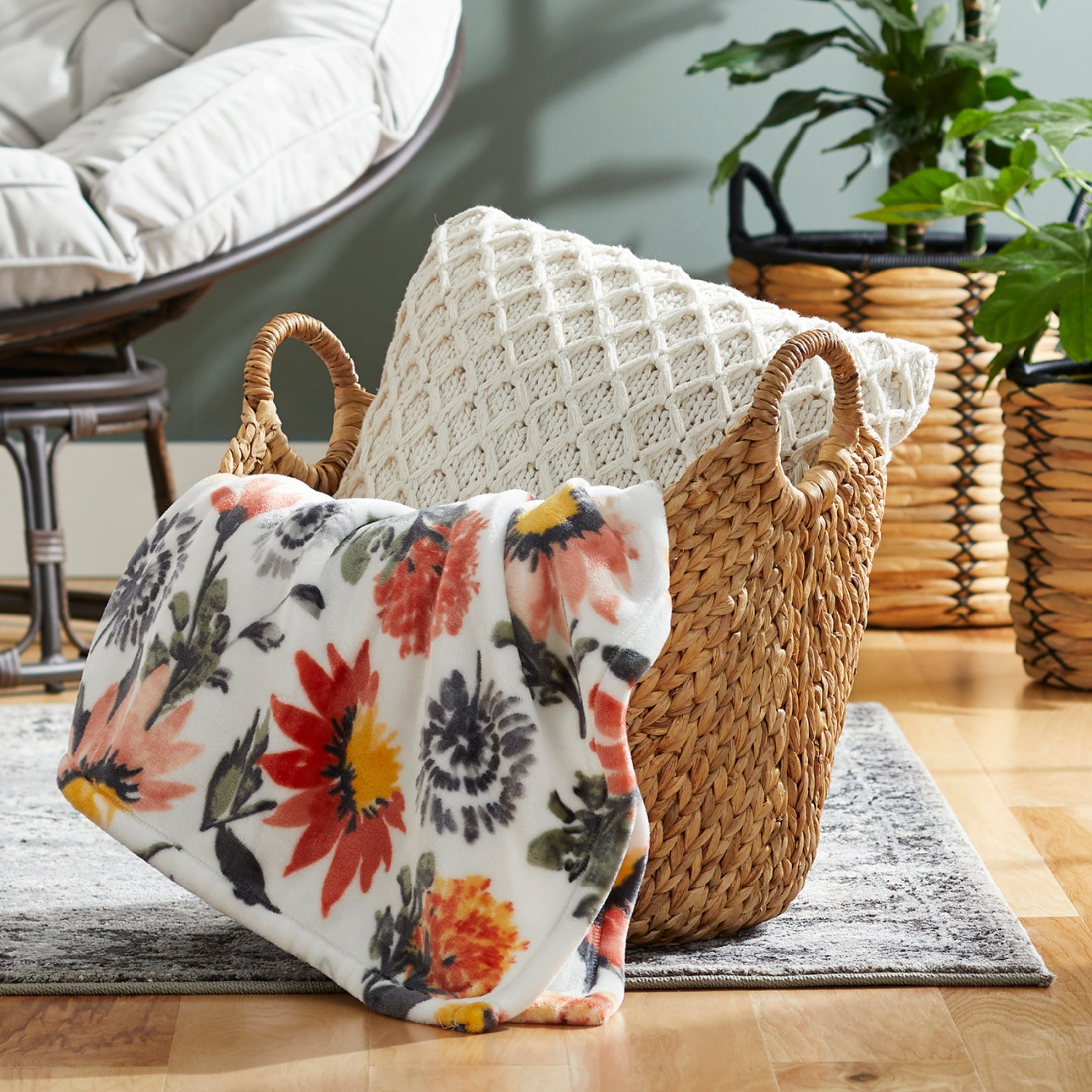 Better Homes & Gardens Extra Large Natural Woven Water Hyacinth Boat Decorative Storage Basket, 19 in x 17 in x 14 in